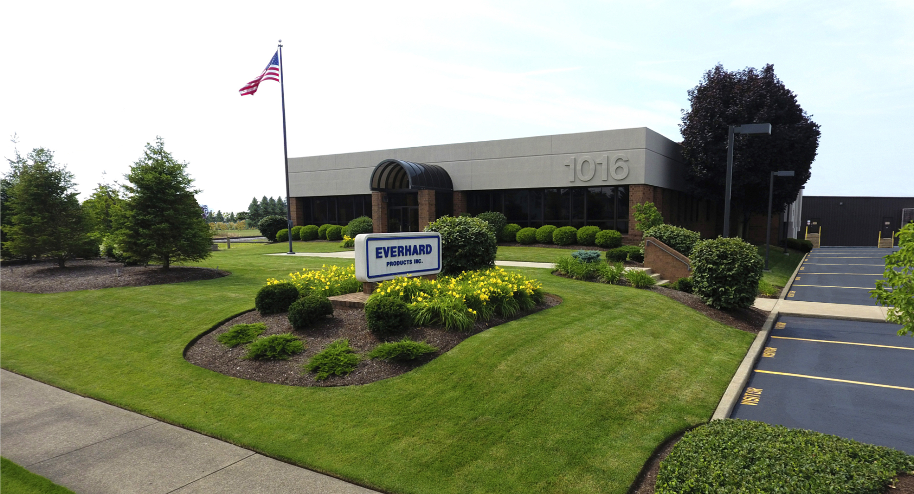 Commercial Grounds Maintenance Akron, Canton OH