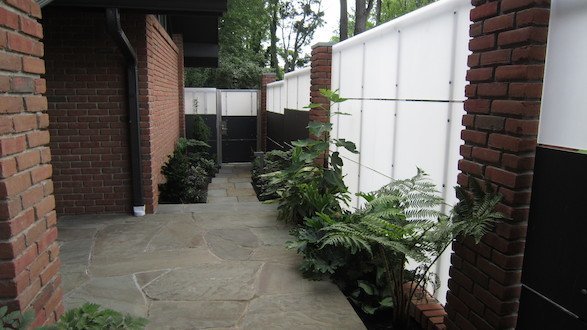Modern private backyard garden retreat